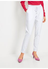 bonprix - Spodnie z elastycznym paskiem w talii. Kolor: biały. Materiał: wiskoza. Długość: długie