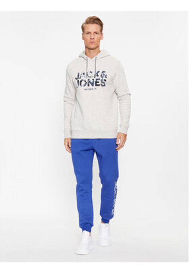 Jack & Jones - Jack&Jones Bluza James 12235338 Szary Regular Fit. Kolor: szary. Materiał: bawełna, syntetyk