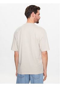 Jack & Jones - Jack&Jones T-Shirt Brink 12185628 Beżowy Loose Fit. Kolor: beżowy. Materiał: bawełna #5