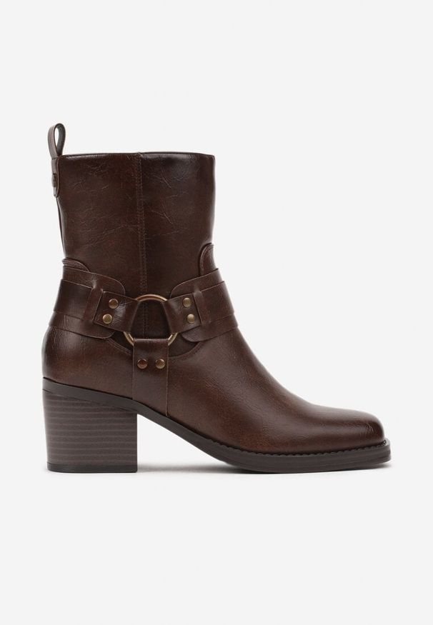 Born2be - Ciemnobrązowe Botki Kowbojki na Obcasie Ozdobione Klamrami Iridell. Zapięcie: klamry. Kolor: brązowy. Materiał: skóra, jeans. Wzór: aplikacja. Obcas: na obcasie. Styl: elegancki, rockowy. Wysokość obcasa: średni