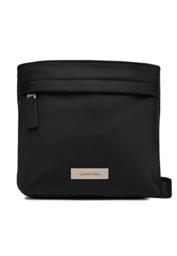 Calvin Klein Saszetka Sleek Slim Flatpack LV04D3234G Czarny. Kolor: czarny. Materiał: materiał