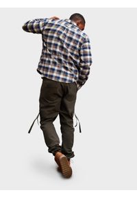 Ombre Clothing - Męskie spodnie cargo STRAIGHT LEG z paskami na kieszeniach – grafitowe V3 OM-PACG-0197 - XXL. Kolor: szary. Materiał: bawełna, materiał, elastan. Wzór: paski. Styl: klasyczny, elegancki #3