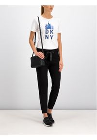 DKNY T-Shirt P9CHOAHK Biały Oversize. Kolor: biały. Materiał: bawełna