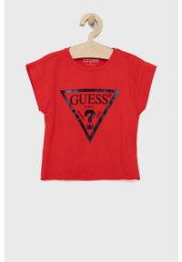 Guess - T-shirt dziecięcy. Okazja: na co dzień. Kolor: czerwony. Materiał: dzianina, bawełna. Wzór: nadruk. Styl: casual