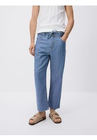 Reserved - Jeansy relaxed straight - niebieski. Kolor: niebieski #1