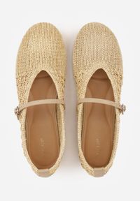 Born2be - Beżowe Plecione Balerinki VICES z Paskiem z Klamerką i Wycięciem V Nemecea. Okazja: na co dzień. Zapięcie: pasek. Kolor: beżowy. Materiał: jeans. Szerokość cholewki: normalna. Wzór: haft. Sezon: lato. Styl: boho, casual, elegancki #4