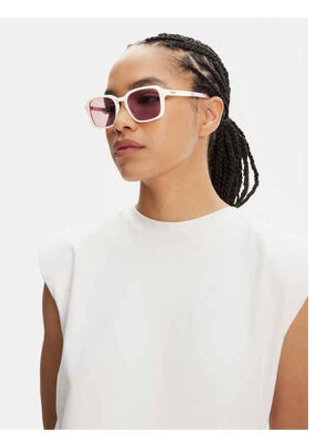 Roxy Okulary przeciwsłoneczne RX677 Biały. Kolor: biały