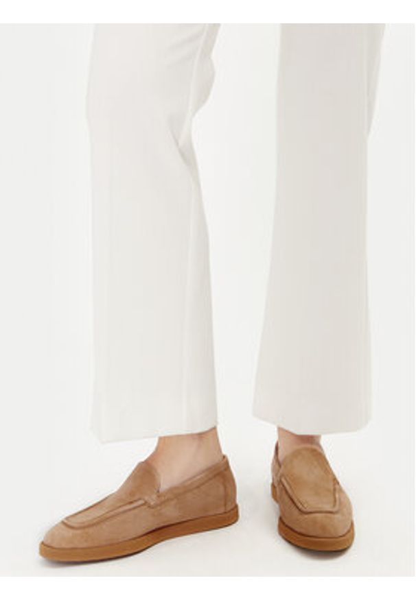 Max Mara Mokasyny Softloafers 2424526311600 Beżowy. Kolor: beżowy. Materiał: zamsz, skóra
