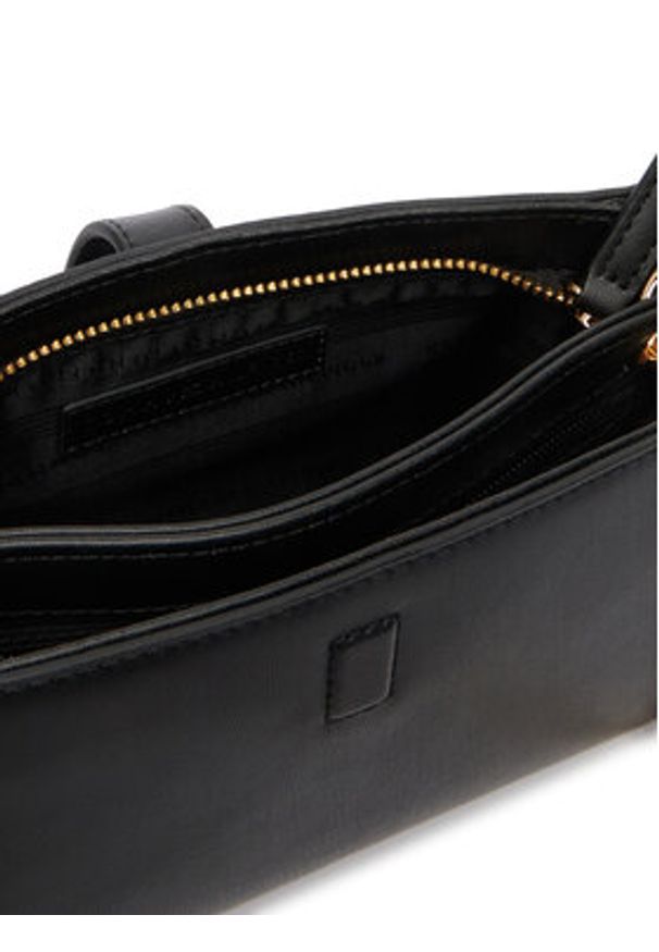 TOMMY HILFIGER - Tommy Hilfiger Torebka Th Libre Chain Crossover AW0AW18614 Czarny. Kolor: czarny. Materiał: skórzane