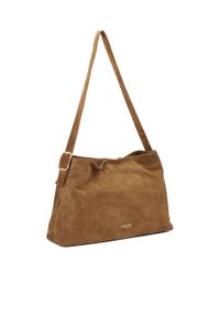 Kazar - Zamszowa torebka z regulowanym paskiem. Kolor: brązowy. Materiał: zamszowe. Rozmiar: duże. Styl: casual #2