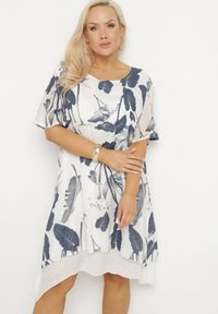 Born2be - Granatowo-Biała Sukienka w Kwiaty z Bawełnianą Podszewką Mailionis. Okazja: na co dzień. Kolor: niebieski. Materiał: bawełna. Wzór: kwiaty. Sezon: lato. Styl: elegancki, casual #7