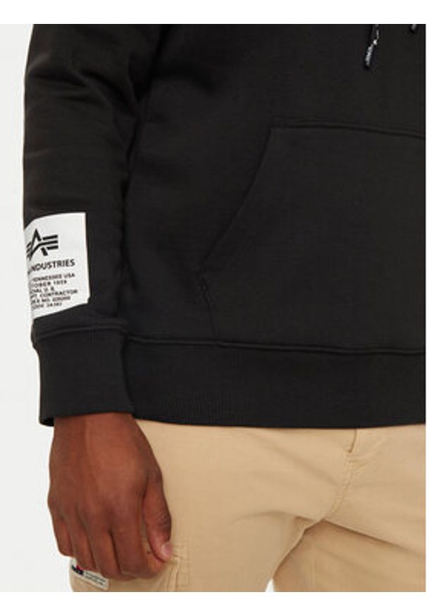 Alpha Industries Bluza 126803 Czarny Regular Fit. Kolor: czarny. Materiał: bawełna