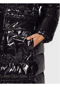 Calvin Klein Płaszcz zimowy High Shine K20K204687 Czarny Regular Fit. Kolor: czarny. Materiał: syntetyk. Sezon: zima #5