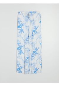 Sinsay - Wiskozowe spodnie wide leg ze wzorem kwiatowym - niebieski. Kolor: niebieski. Materiał: wiskoza. Wzór: kwiaty #1