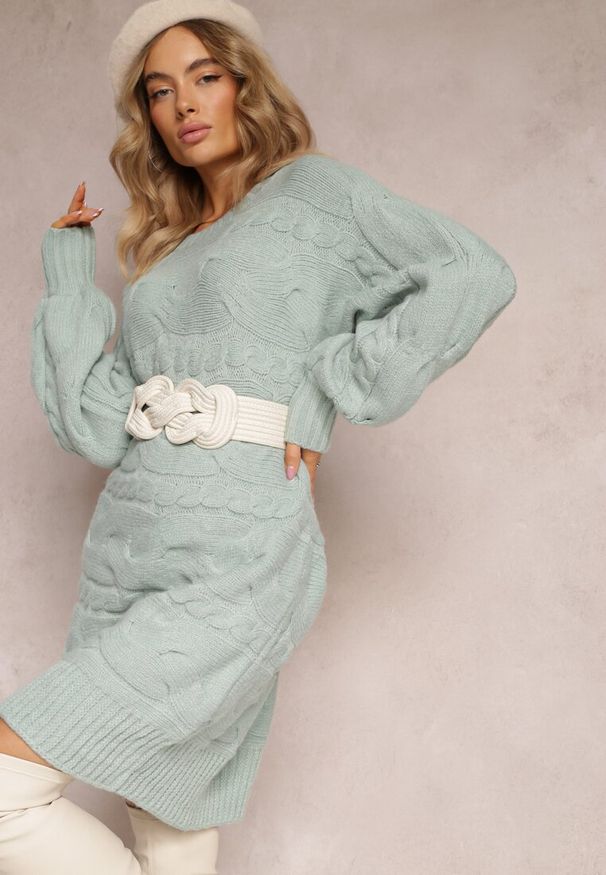 Renee - Zielony Długi Sweter Oversize z Wypukłym Splotem All Over Somet. Kolor: zielony. Długość: długie. Wzór: ze splotem. Styl: elegancki