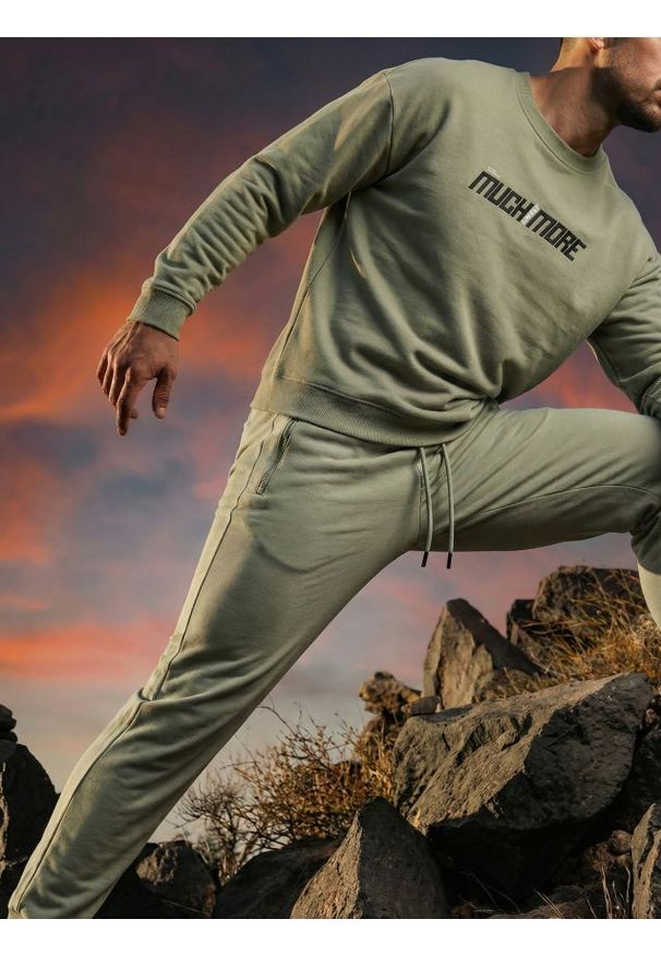 Sinsay - Spodnie jogger sportowe SNSY PERFORMANCE - zielony. Kolor: zielony. Styl: sportowy