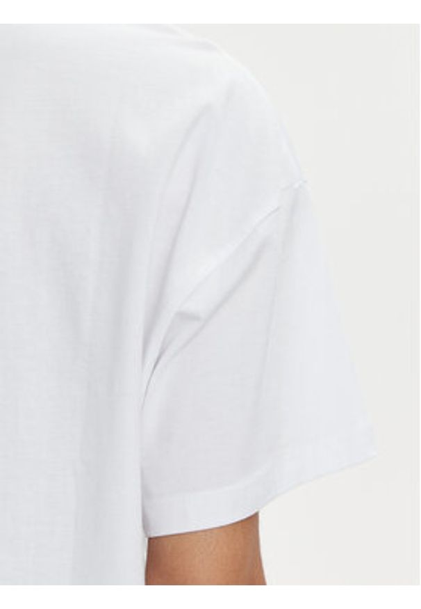 only - ONLY T-Shirt Pixie 15316702 Biały Regular Fit. Kolor: biały. Materiał: bawełna