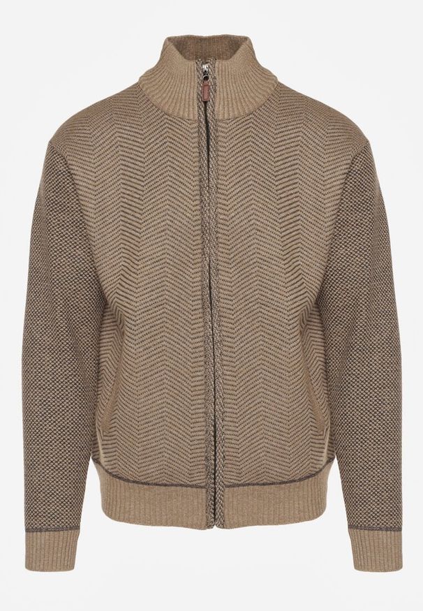 Born2be - Ciemnobeżowy Kardigan w Jodełkę na Suwak z Polarową Wyściółką Iwedara. Okazja: na co dzień. Kolor: beżowy. Materiał: polar. Wzór: jodełka. Styl: casual, sportowy