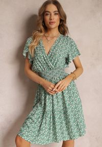 Renee - Zielona Sukienka Mini z Gumką w Talii z Wiskozy Jensa. Kolor: zielony. Materiał: wiskoza. Styl: wakacyjny. Długość: mini #5