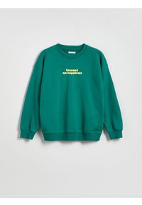 Reserved - Bluza oversize - zielony. Kolor: zielony. Materiał: dzianina, bawełna