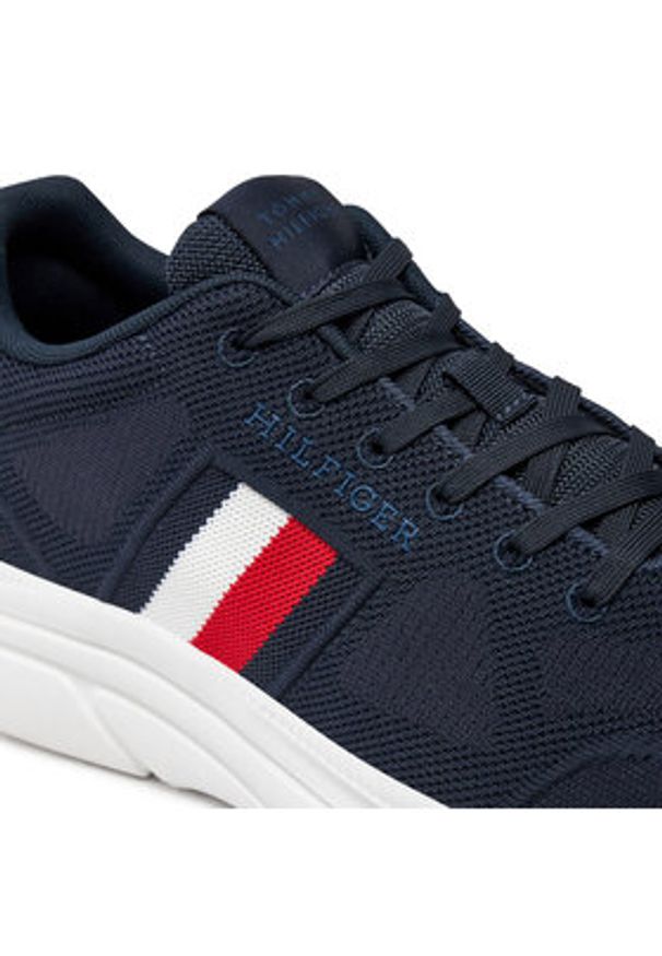TOMMY HILFIGER - Tommy Hilfiger Sneakersy Modern Runner Knit Evo Ess FM0FM05245 Granatowy. Kolor: niebieski. Materiał: materiał