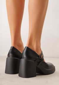 Born2be - Czarne Półbuty na Obcasie i Platformie z Paseczkami Mary Jane Aveminar. Okazja: na co dzień, na spotkanie biznesowe. Kolor: czarny. Materiał: jeans. Obcas: na obcasie. Styl: klasyczny, casual, biznesowy, elegancki. Wysokość obcasa: średni #5