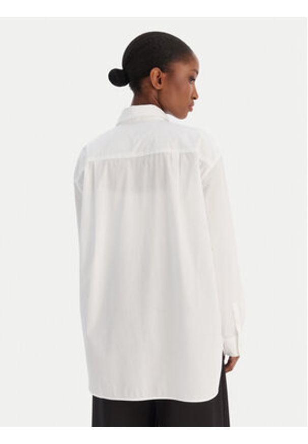 Calvin Klein Jeans Koszula Aop Logo Perfect LV044D167G Biały Regular Fit. Kolor: biały. Materiał: bawełna