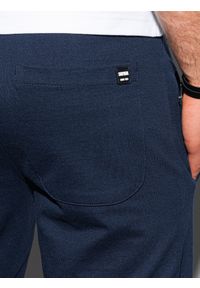 Ombre Clothing - Spodnie męskie dresowe P950 - granatowe - M. Kolor: niebieski. Materiał: dresówka. Styl: klasyczny #3