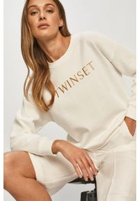 TwinSet - Twinset - Bluza. Typ kołnierza: bez kaptura. Kolor: kremowy. Materiał: bawełna, dzianina. Wzór: nadruk. Styl: klasyczny #1
