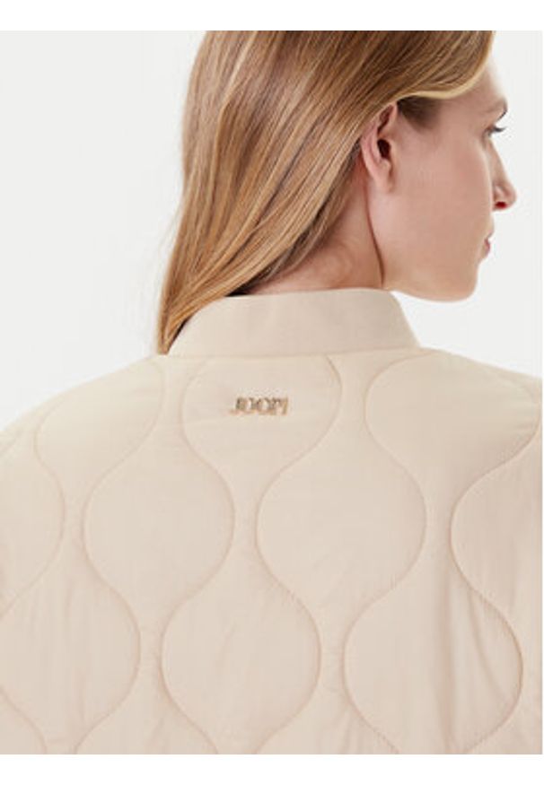 JOOP! Kurtka zimowa Carla 10018874 30047609 Beżowy Regular Fit. Kolor: beżowy. Materiał: syntetyk. Sezon: zima