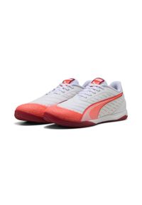 Puma - Halowe buty piłkarskie IBERO IV PUMA White Glowing Red Dark Crimson Black. Kolor: biały, czerwony, wielokolorowy, czarny. Sport: piłka nożna