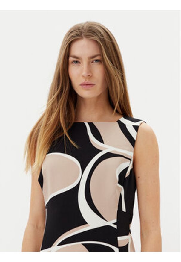 DKNY Sukienka koktajlowa DD5N3H47 Czarny Regular Fit. Kolor: czarny. Materiał: syntetyk. Styl: wizytowy