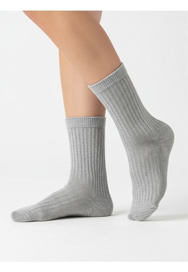 Sinsay - Prążkowane skarpetki 2 pack - szary. Kolor: szary. Materiał: prążkowany