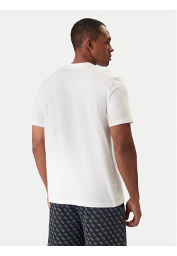 Guess T-Shirt Z6RI15 I3Z14 Biały Regular Fit. Kolor: biały. Materiał: bawełna
