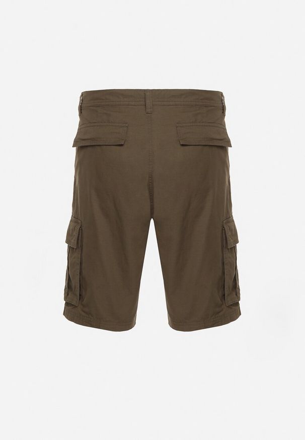 Born2be - Ciemnozielone Bawełniane Szorty Zapinane na Suwak z Kieszeniami z Klapami Piovala. Kolor: zielony. Materiał: bawełna. Sezon: lato. Styl: klasyczny