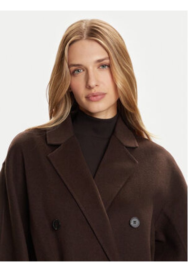 Marc O'Polo Płaszcz wełniany 508 0051 71127 Brązowy Relaxed Fit. Typ kołnierza: polo. Kolor: brązowy. Materiał: wełna, syntetyk