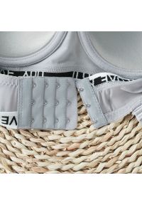 Intica - Biustonosz sportowy push-up do ćwiczeń Daisy. Kolor: szary. Materiał: materiał. Rodzaj stanika: push-up #5