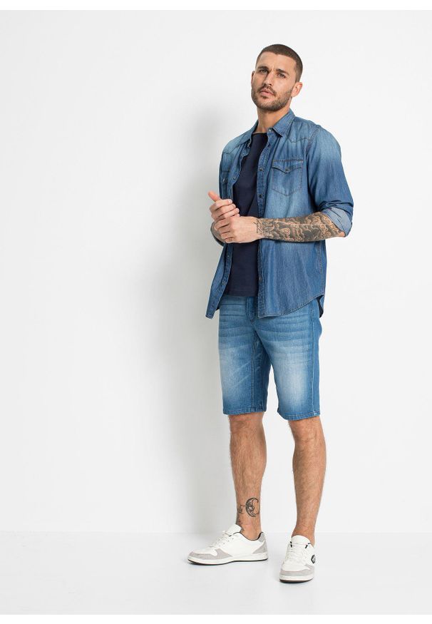 bonprix - Bermudy jeansowe ze stretchem i wzmocnionym krokiem, regular fit. Kolor: niebieski. Styl: elegancki, klasyczny