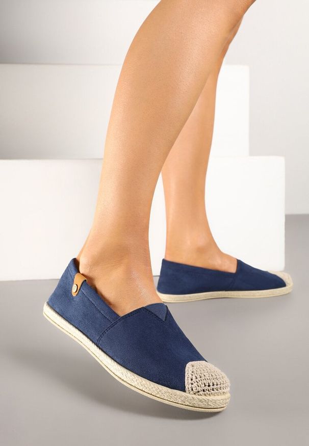 Born2be - Granatowe Espadryle ze Zdobieniami z Plecionki i Elastyczną Wstawka Nelithae. Kolor: niebieski. Wzór: aplikacja. Sezon: lato. Styl: elegancki