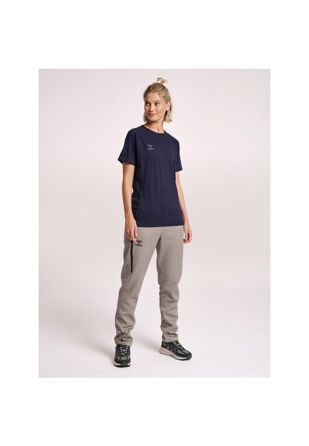 Koszulka damska Hummel Cima Xk. Kolor: niebieski. Materiał: materiał. Wzór: nadruk. Sport: fitness