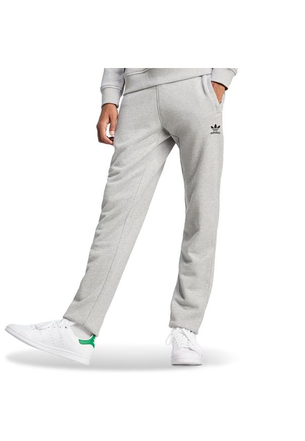 Adidas - Spodnie męskie adidas Trefoil Essentials French Terry JD2424 - szare. Kolor: szary. Materiał: bawełna, materiał, dresówka. Sport: fitness