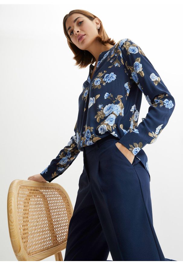 bonprix - Bluzka tunikowa. Kolor: niebieski. Materiał: wiskoza