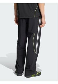 Adidas - adidas Spodnie dresowe 170070 Czarny Regular Fit. Kolor: czarny. Materiał: dresówka #4