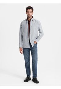 Ombre Clothing - Elegancka koszula męska oxford z haftem – jasnoszara V2 - Rozmiar: L. Okazja: na spotkanie biznesowe, do pracy. Typ kołnierza: kołnierzyk klasyczny. Kolor: szary. Materiał: tkanina, bawełna. Wzór: haft. Styl: elegancki #8