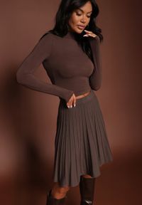 Renee - Brązowa Spódnica z Kaszmirem o Rozkloszowanym Kroju High Waist Acrea. Okazja: na co dzień. Stan: podwyższony. Kolor: brązowy. Materiał: kaszmir. Styl: elegancki, casual #3