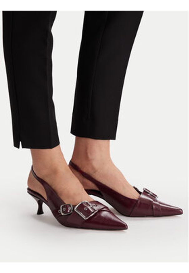 Steve Madden Czółenka Lezley SM11003440 Bordowy. Kolor: czerwony. Materiał: skóra
