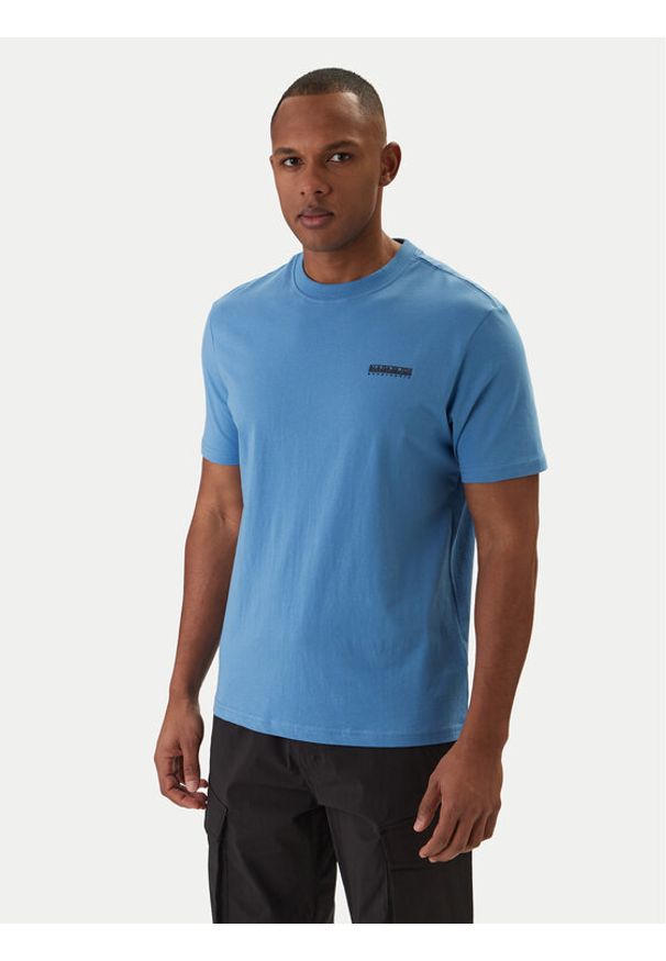 Napapijri T-Shirt Smallbox NP0A88TR Niebieski Regular Fit. Kolor: niebieski. Materiał: bawełna