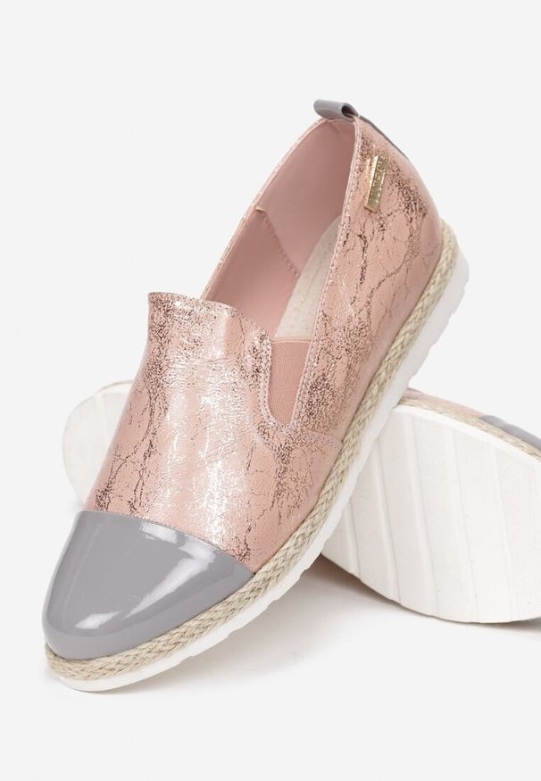 Born2be - Różowe Espadryle Phia. Kolor: różowy. Materiał: lakier, skóra