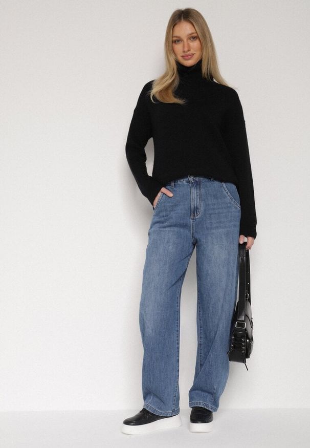 Born2be - Niebieskie Szerokie Jeansy z Wysokim Stanem Charlith. Okazja: do pracy, na spotkanie biznesowe. Stan: podwyższony. Kolekcja: plus size. Kolor: niebieski. Styl: biznesowy, klasyczny, elegancki