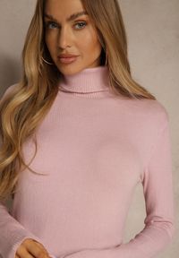 Renee - Różowy Golf z Bawełną w Klasycznym Stylu Reiredia. Typ kołnierza: golf. Kolor: różowy. Materiał: bawełna. Styl: klasyczny #5